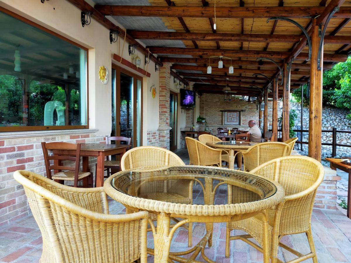 Casale Del Sole Bed & Breakfast Cepagatti Luaran gambar