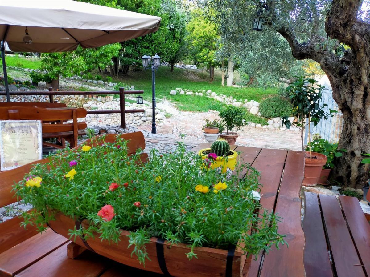 Casale Del Sole Bed & Breakfast Cepagatti Luaran gambar