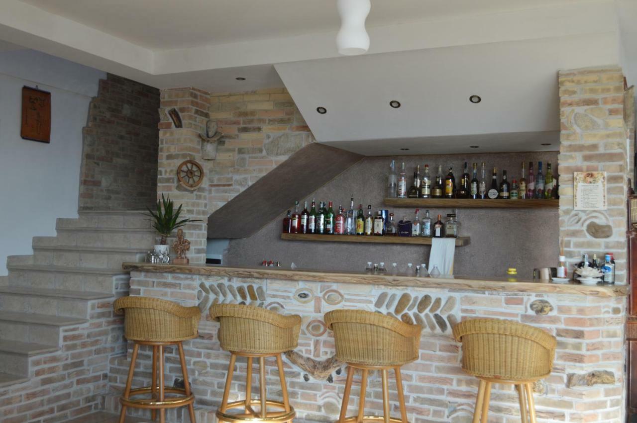 Casale Del Sole Bed & Breakfast Cepagatti Luaran gambar