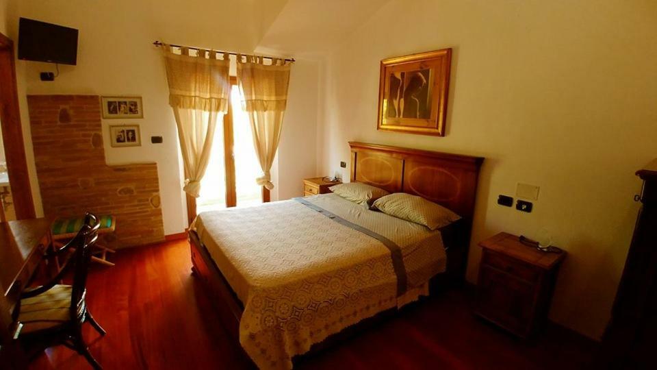 Casale Del Sole Bed & Breakfast Cepagatti Luaran gambar
